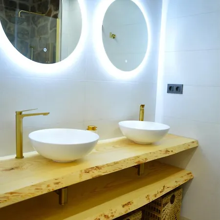 La Casa De La Abuela Gabina, - 12 Personas بيت للعطل